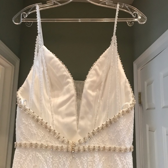 Wedding Dress NWT! - Picture 10 of 13